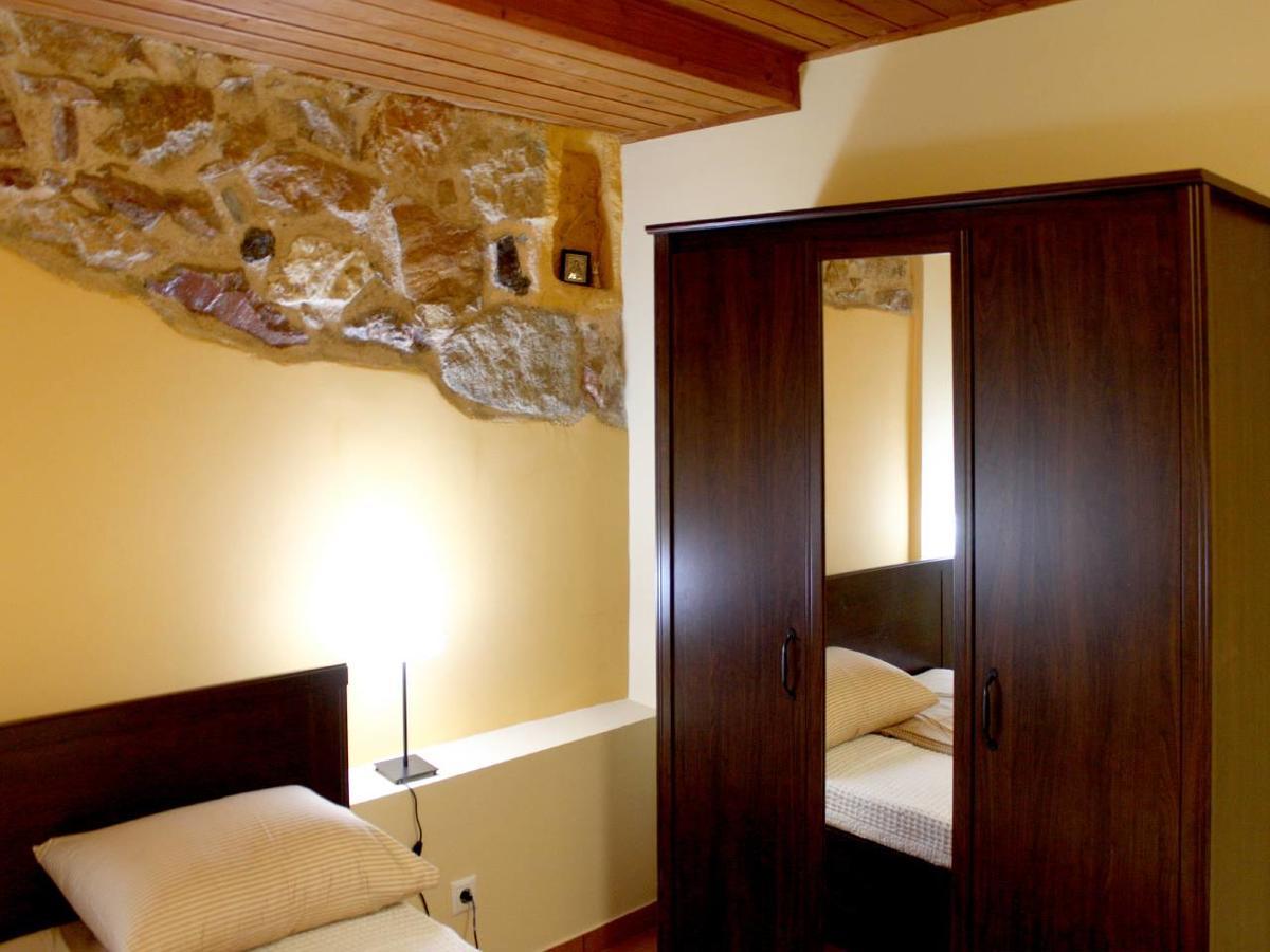Sweet stone apartment in Imittos Atene Esterno foto