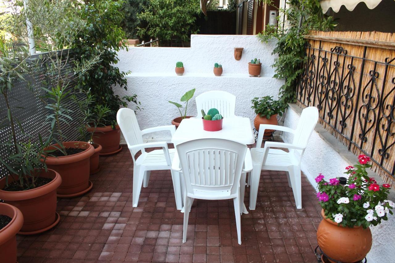 Sweet stone apartment in Imittos Atene Esterno foto